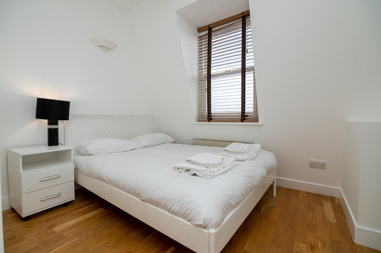 Modern 1 Bed Flat For Up To 2 People In Holborn, London With Free Wifi Appartement Buitenkant foto